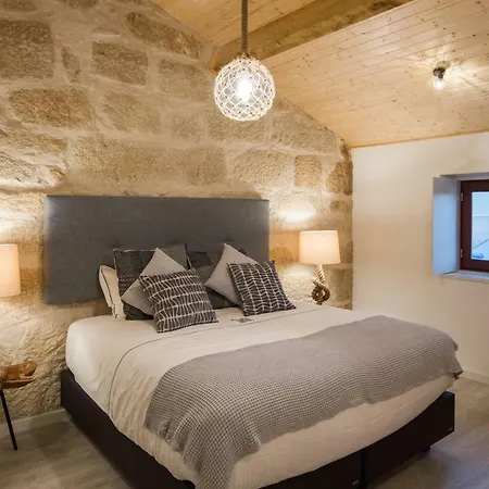 Deluxe Guest house 3*